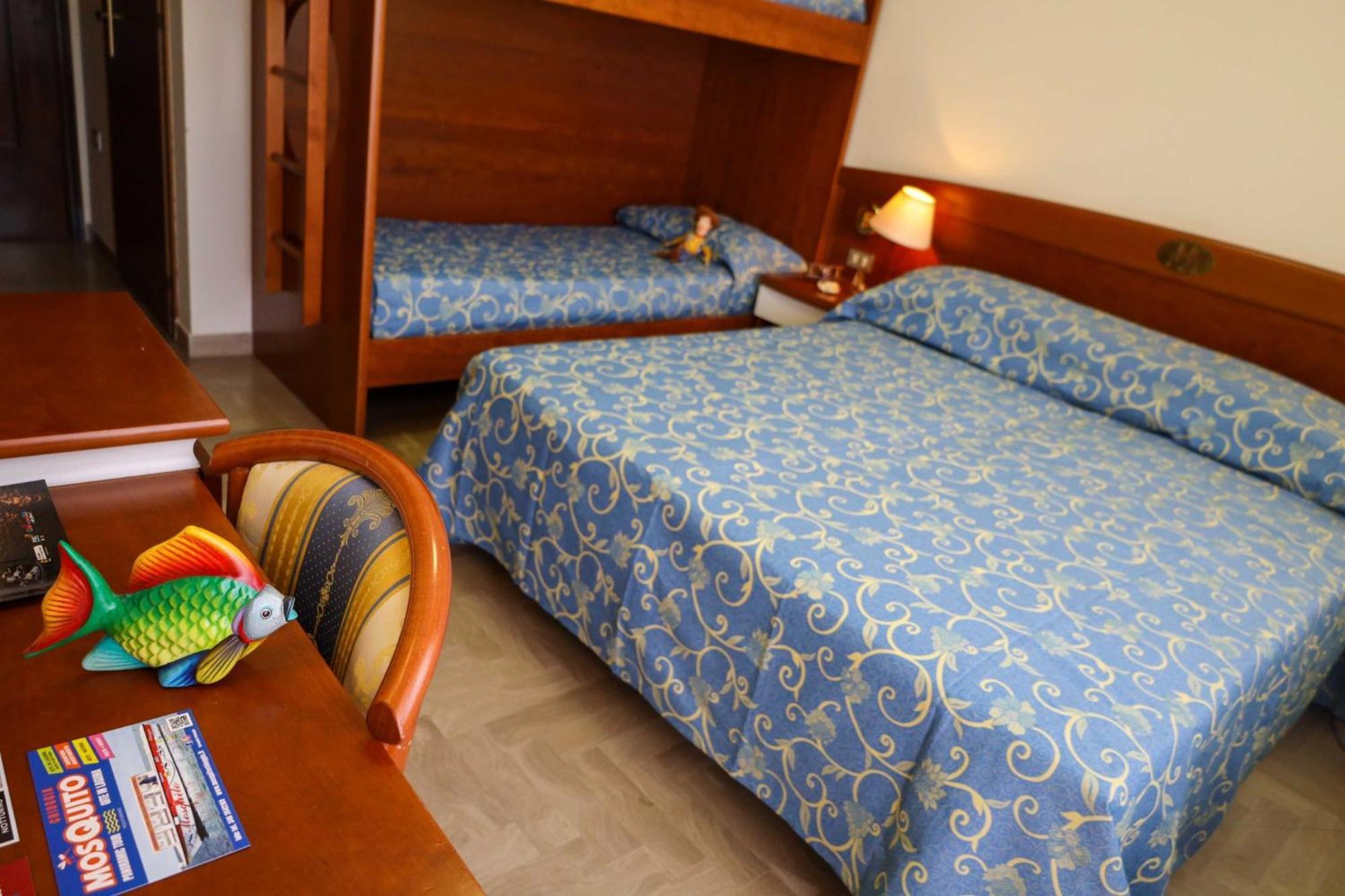 Easy Hotel Meryon Sottomarina Zewnętrze zdjęcie